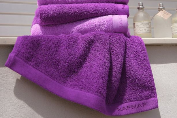 Ręcznik NAF NAF 70x140 Casual Pink