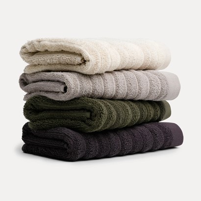 Ręcznik Moeve WELLBEING prążki 67x140 cashmere