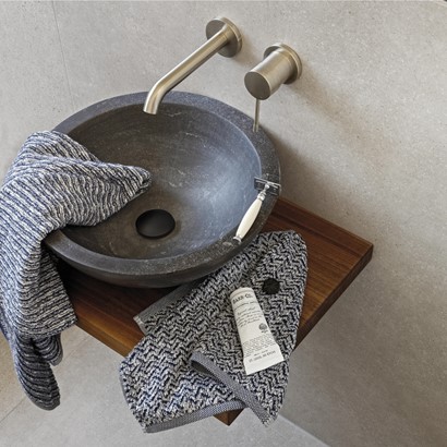 Ręcznik Moeve BROOKLYN Fischgrat 80x150 deep sea