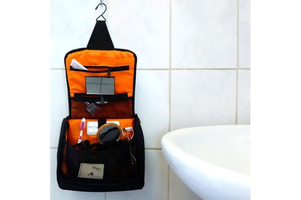 Kosmetyczka TOILETBAG Black