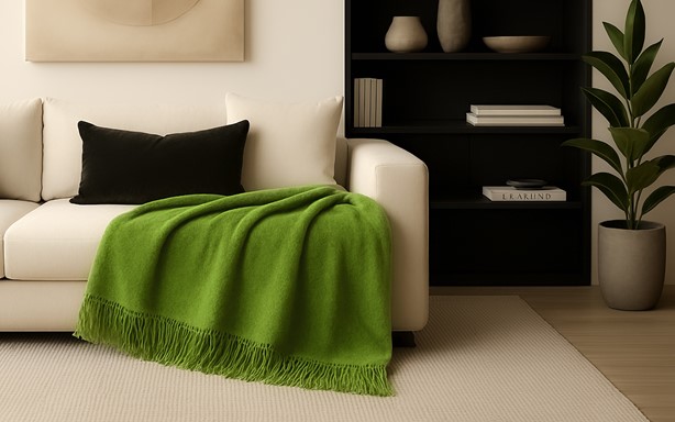 Koc Moca Design 150x200 oliwkowy z frędzlami – narzuta na łóżko