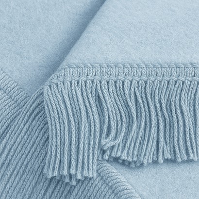 Koc Moca Design 150x200 błękitny z frędzlami – narzuta na łóżko