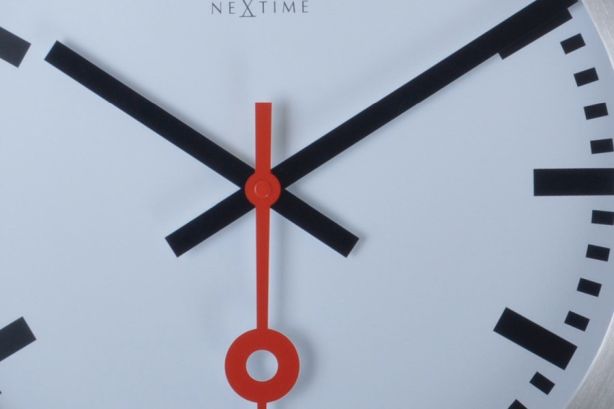 Zegar ścienny Nextime STATION 19 cm
