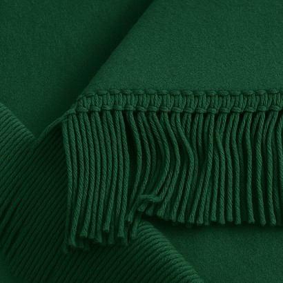 Koc Moca Design 150x200 zielony z frędzlami – narzuta na łóżko
