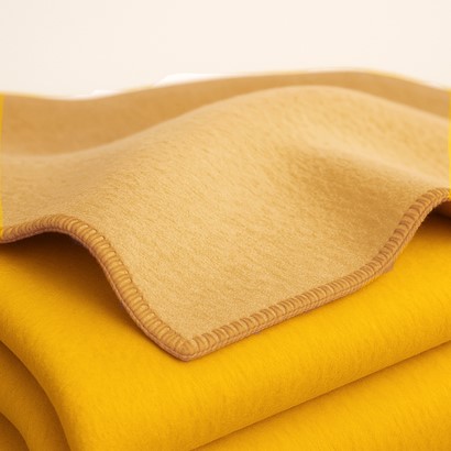 Koc Moca 150x200 Doubleface yellow