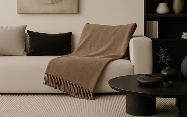 Koc Moca Design 150x200 late z frędzlami – narzuta na łóżko