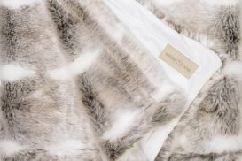 Koc futrzany Winter-Home SNOW RABBIT