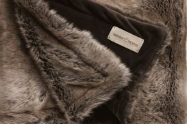 Narzuta futrzana Winter-Home DESERTFOX